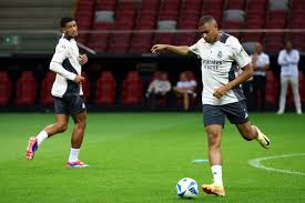 未来赛季中 未来赛季中