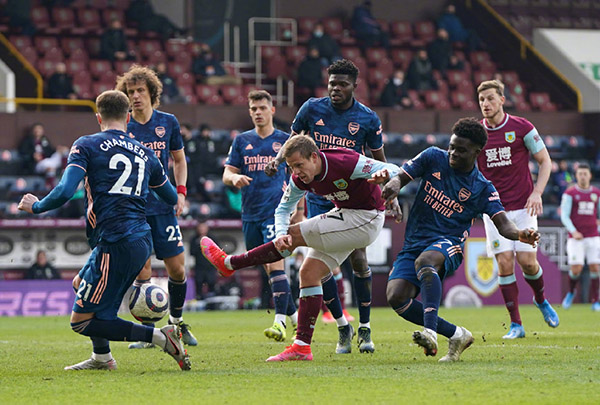 是战绩不升 是战绩不升