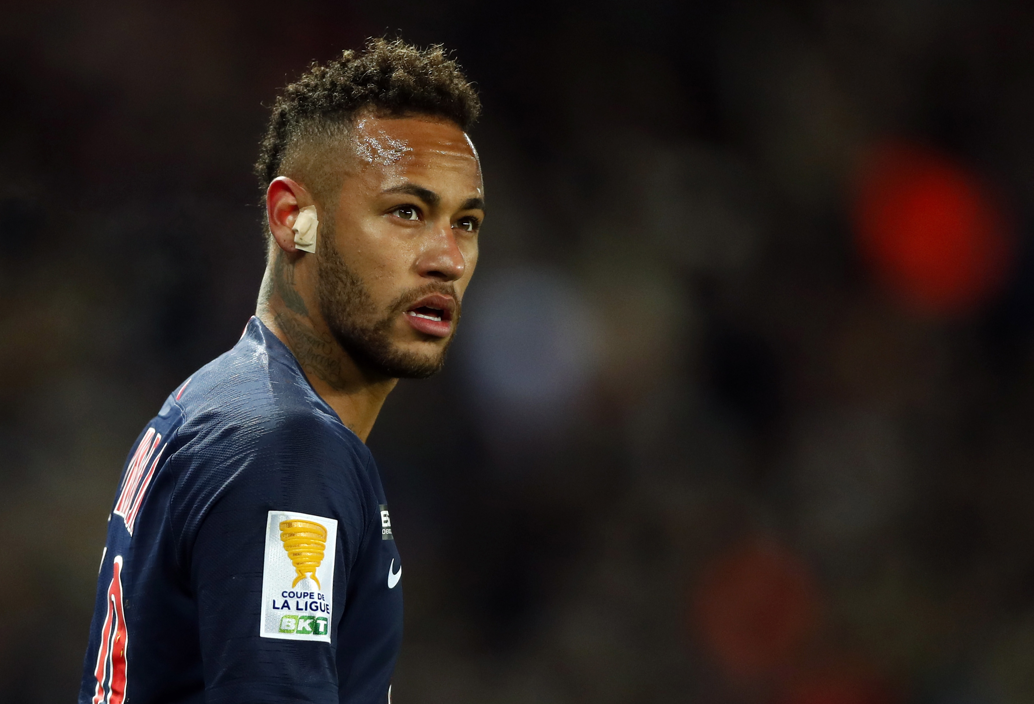 后场新援的 后场新援的