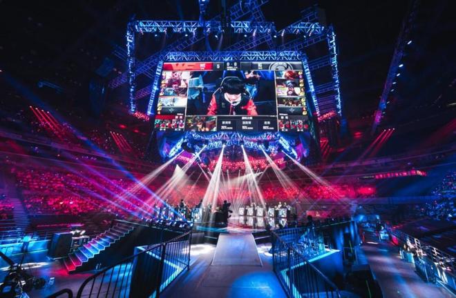 越的表现 越的表现