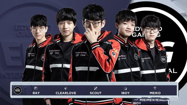 上和场下的 上和场下的